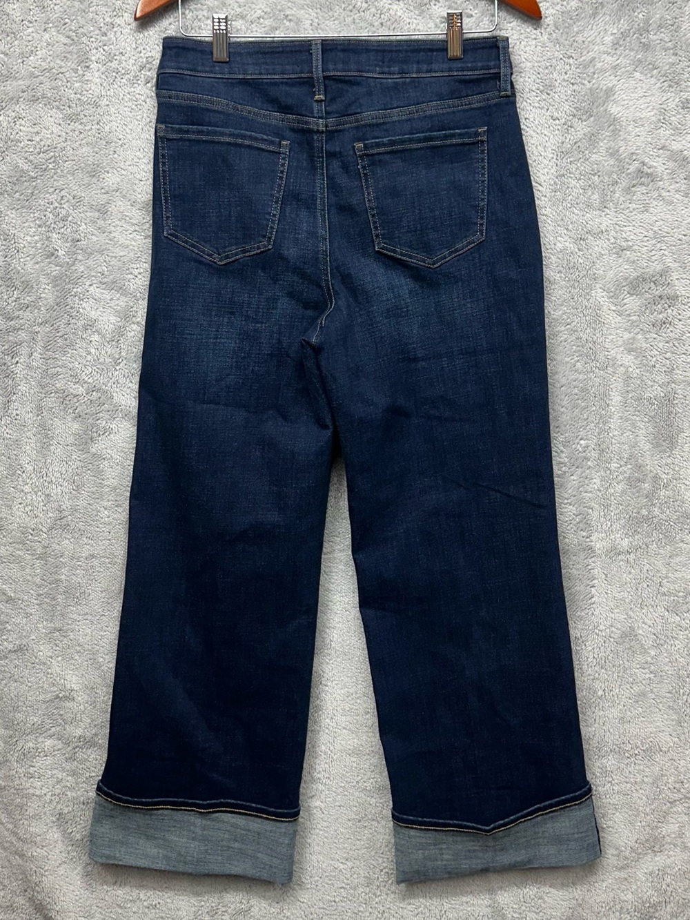 NYDJ Teresa Wide Leg Lift Tuck Crop Jeans Dark Wash Cuffed Hem Size 6 - Picture 3 of 11